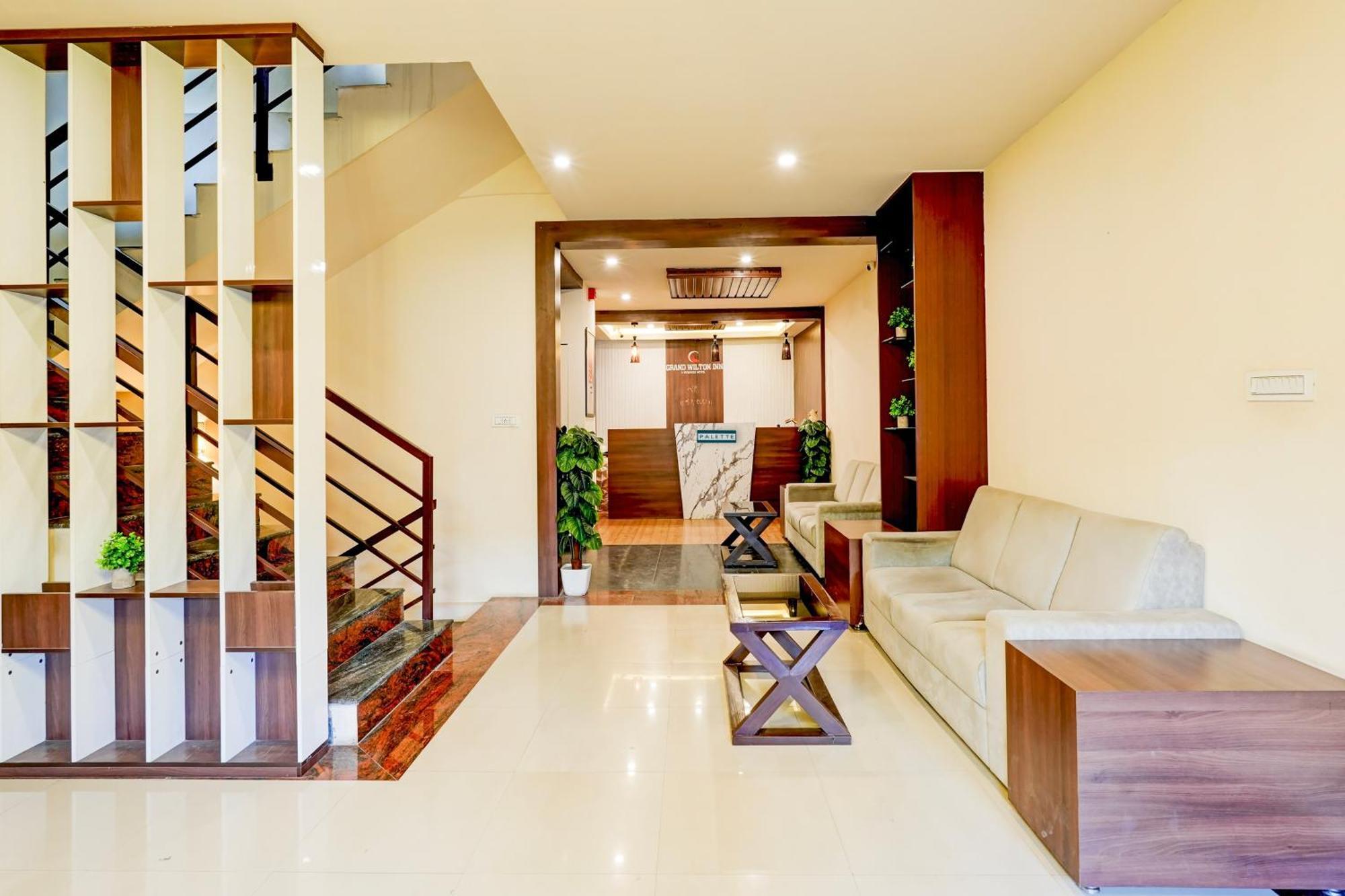Hotel De Tark A Family Hotel Near Igi Airport Delhi New Delhi Exterior photo